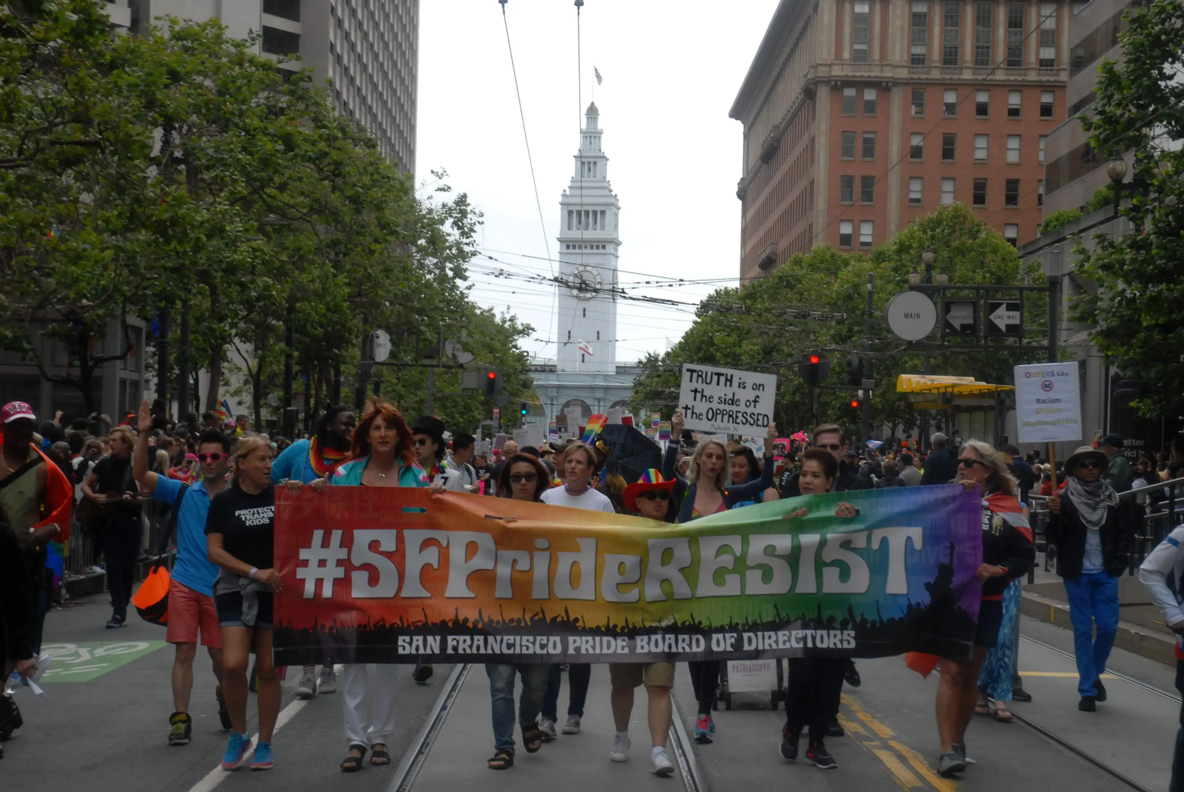 SF Pride Resist